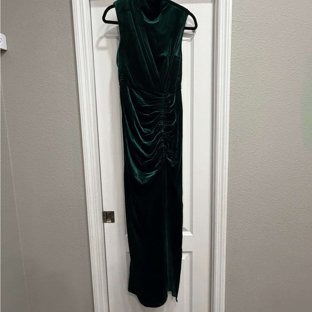 Lulu's Emerald Green Velvet Ruched Maxi Dress